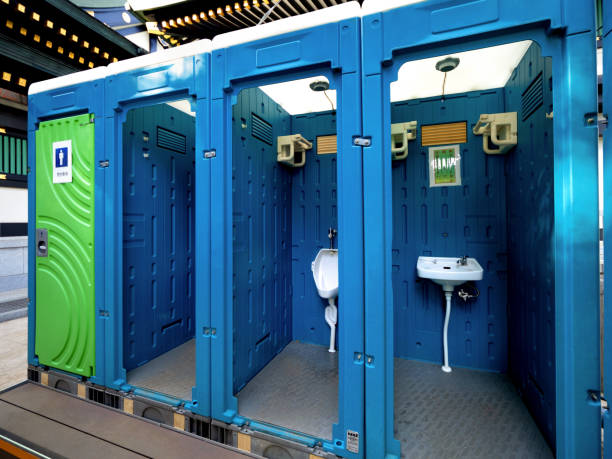 Best Luxury portable toilet rental  in North Newton, KS